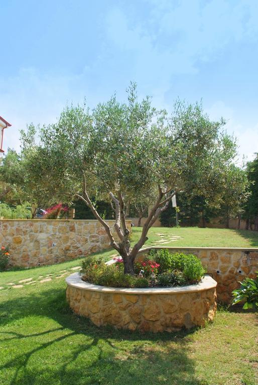Sofia Luxury Maisonettes Nikiti  Dış mekan fotoğraf